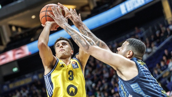 Sportschau - Alba Berlin Feiert Deutlichen Sieg Gegen Oldenburg