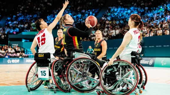 Sportschau Paralympics 2024 - Rollstuhl-basketball (f): Jpn-ger Im Re-live