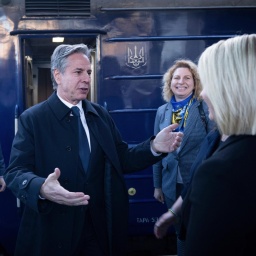 US-Außenminister Antony Blinken kommt am 14. Mai mit dem Zug in Kiew an