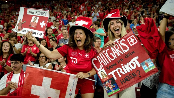 Coverbild Deutschland / Giulia Gwinn
