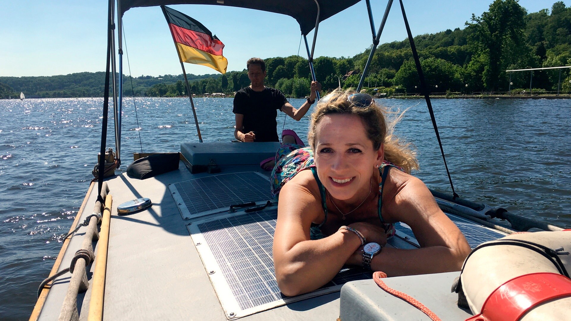 Wunderschön! : Mit dem Hausboot über die Ruhr | ARD Mediathek
