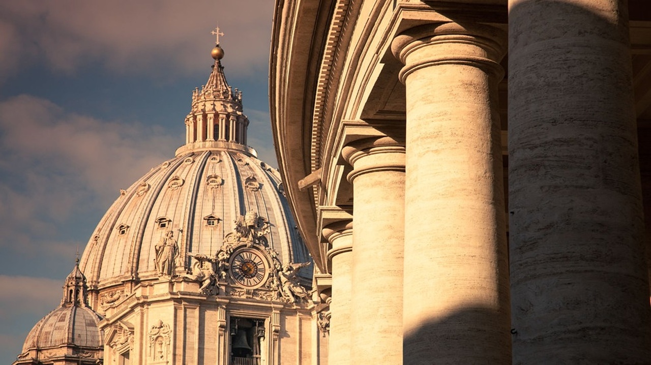 Reportage: Welche Reformen schafft Papst Franziskus?