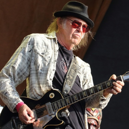 Neil Young bei einem Auftritt. (Archivbild)