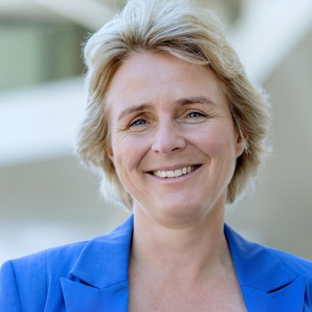 "Nimm der Ohnmacht die Macht" mit Melanie Wolfers