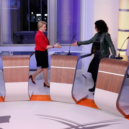 Wiederholungswahl in Berlin: Der CDU-Spitzenkandidat Kai Wegner, die SPD-Spitzenkandidatin Franziska Giffey und die Grünen-Spitzenkandidatin Bettina Jarasch im ZDF-Wahlstudio.