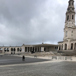 Eine Kirche in Fátima, Portugal