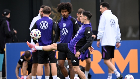 Sportschau - Wenig Zeit Für Ein Klares Ziel - Die Dfb-elf Vor Start Der Wm-qualifikation