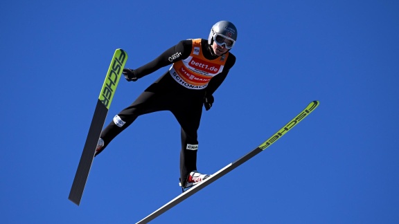 Sportschau Wintersport - Das Springen Der Nordischen Kombinierer Im Re-live