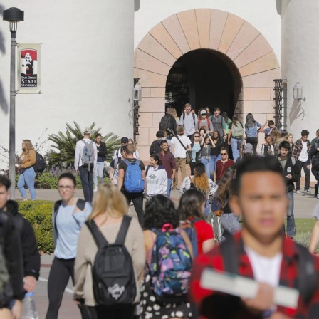 Studenten auf dem Campus der San Diego State University (SDSU): Ein Vorschlag, Professoren ihren Emeritierungsstatus zu entziehen, wenn sie etwas tun, das den Ruf der SDSU schädigt, löste im Sommer 2020 Protest aus. Der Vorwurf: Die Politik unterdrücke die Redefreiheit und fördere die &#034;Cancel Culture&#034;, die im Land immer mehr um sich greife.
