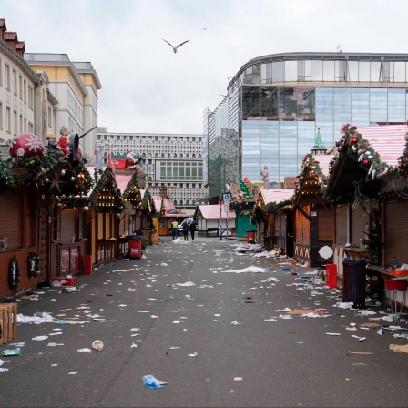 Blick auf einen Weihnachtsmarkt