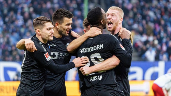 Sportschau Bundesliga - Paderborn Triumphiert Als Erstes Team Beim Hsv