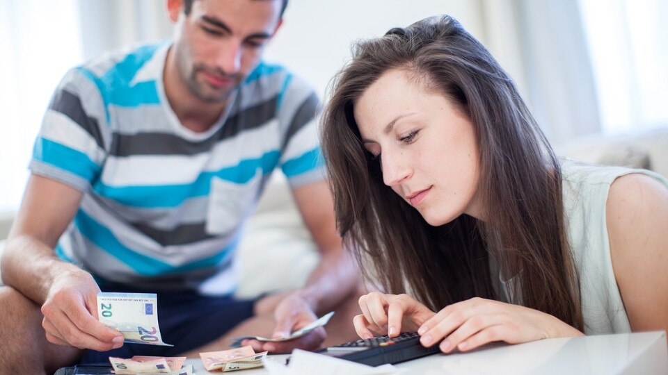 Campus Magazin Wohnen, Essen, Freizeit wieviel Geld Studenten zum Leben brauchen ARD Mediathek