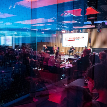 Studio 14 | Buchpremiere: "Das Grundgesetz" © Thomas Ernst
