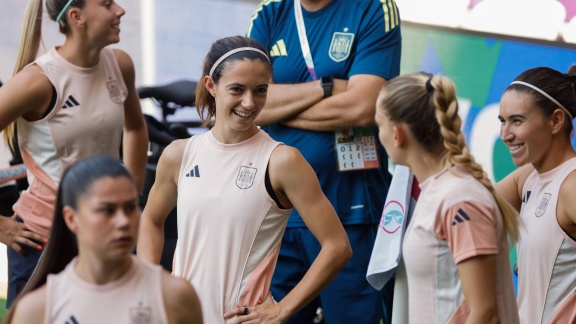 Morgenmagazin - Weltmeister Spanien Startet Ins Turnier - Weltstar Bonmati Auch.