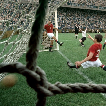 Die berühmte Sieg-Torszene der Fußball Weltmeisterschaft 1954 in dem Kinofilm "Das Wunder von Bern"