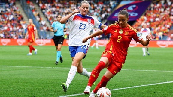 Coverbild Deutschland / Giulia Gwinn