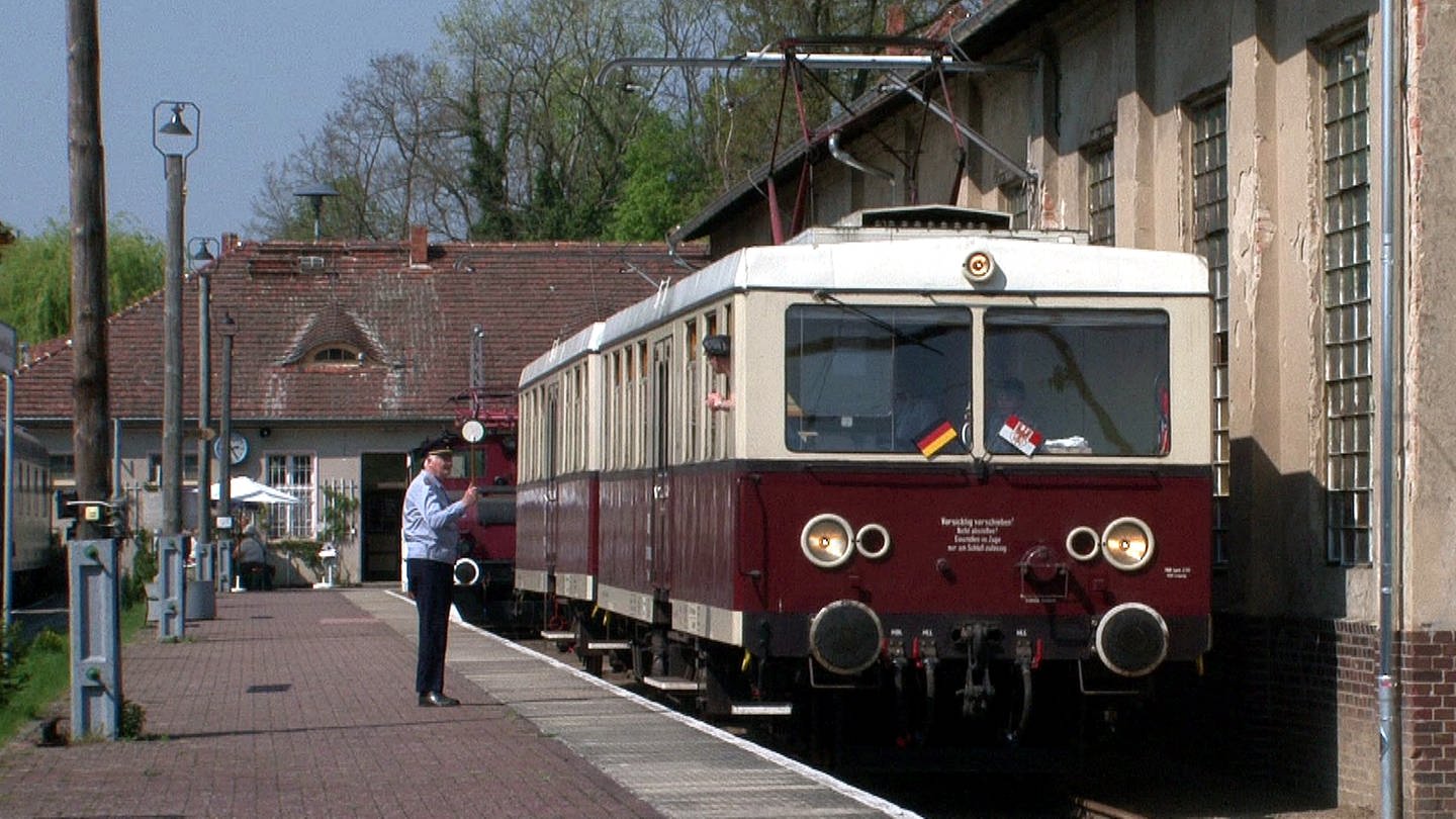 Eisenbahn-Romantik: Elektrisch ins Jrüne - Ausflugsbahnen rund um