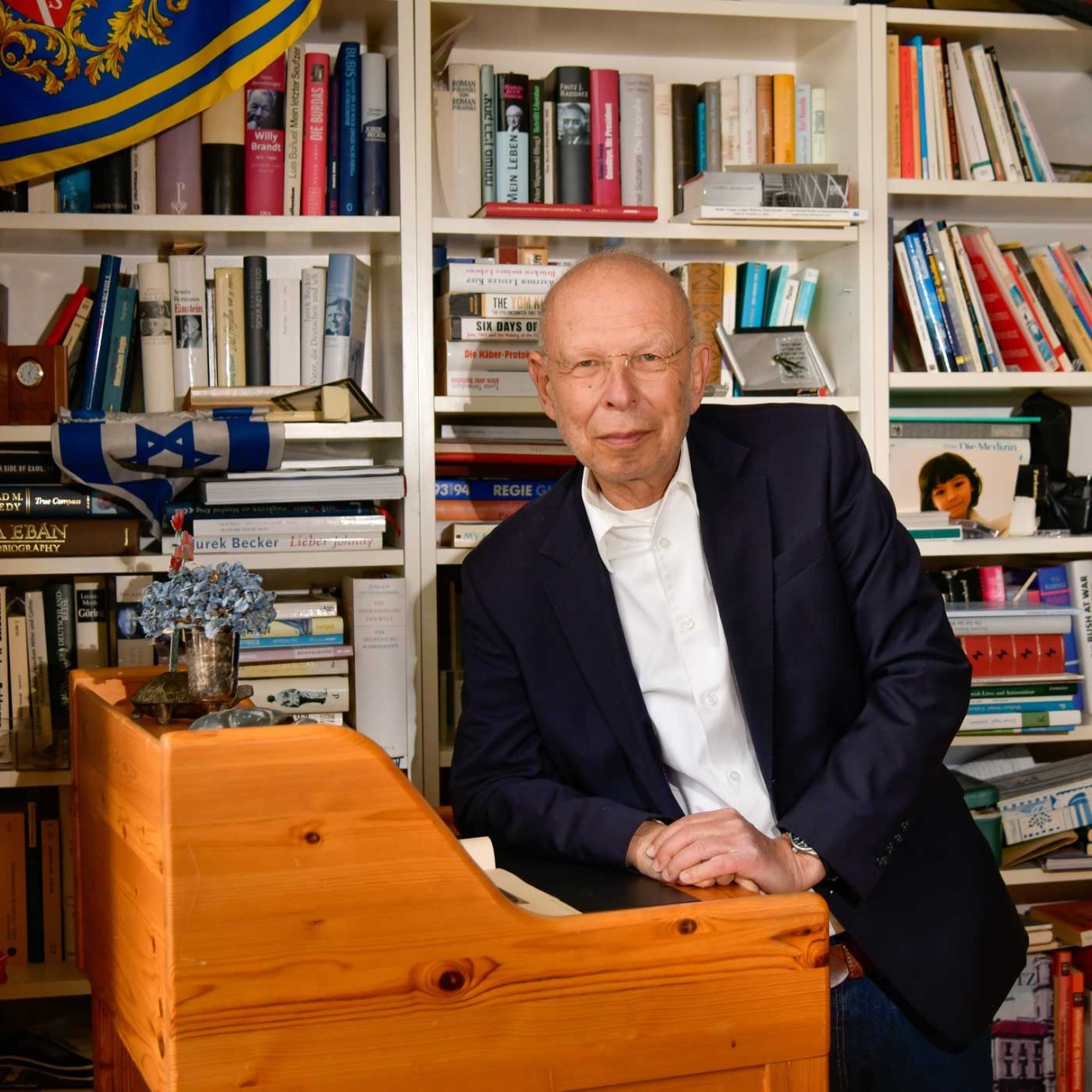 Matthay fragt. · Rafael Seligmann Tut die Politik genug gegen