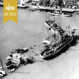 Luftbildaufnahme des Suezkanals während der Krise, Port Said, Ägypten, 19.11.1956.