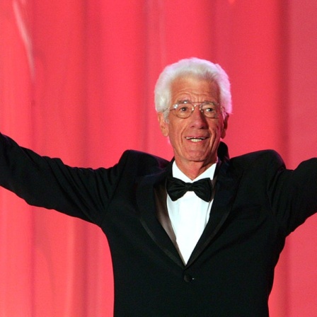 Entertainer Rudi Carrell 2006 bei der Verleihung der Goldenen Kamera.