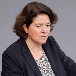 Die CDU-Politikerin Kerstin Vieregge bei einer Rede im Bundestag.