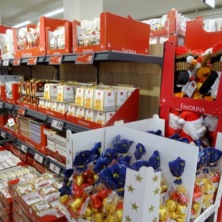 Weihnachtsleckereien im Supermarkt