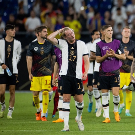 DFB-Spieler enttäuscht nach dem Spiel gegen Kolumbien