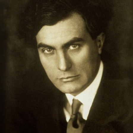 Porträt des Komponisten Edgar Varese (1883-1965)