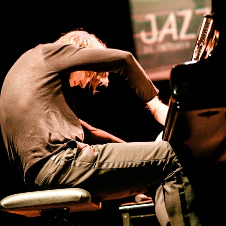 Der Jazzpianist Michael Wollny beim Jazzfest 2017 im Haus der Berliner Festspiele