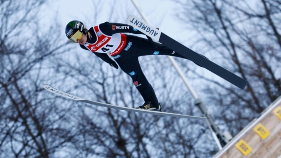 Sportschau Wintersport - Skispringen Der Männer - Die Qualifikation Aus Wisla Im Re-live