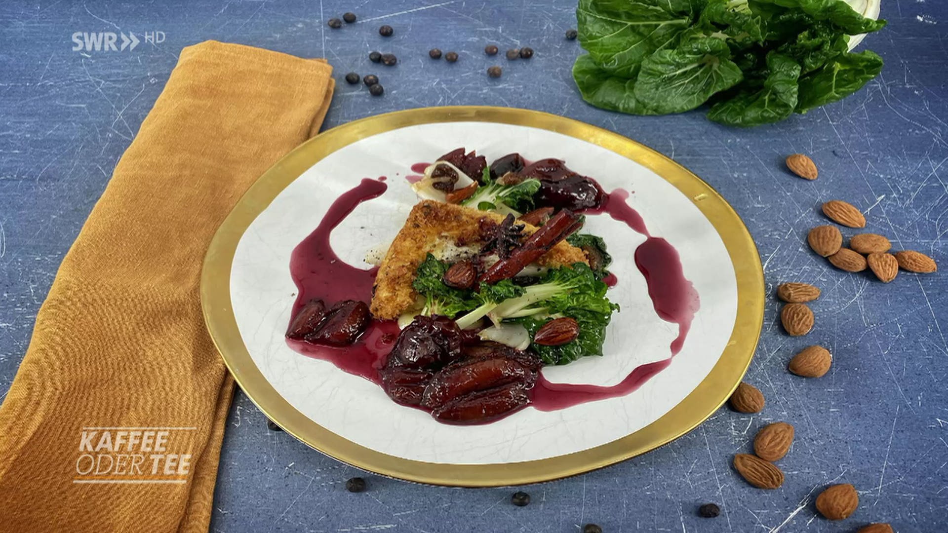 kaffee-oder-tee-rezept-gebackener-brie-mit-zwetschgenr-ster-pak-choi