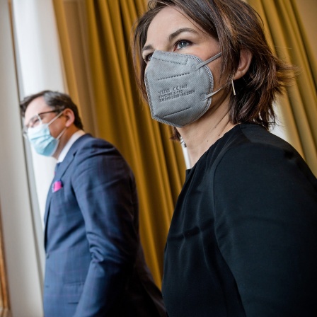 Dmytro Kuleba und Annalena Baerbock