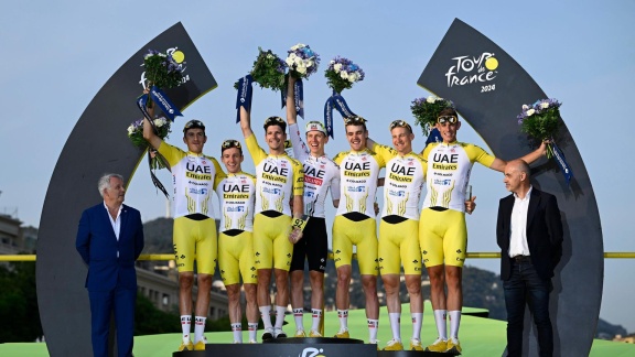 Sportschau Tour De France - 21. Etappe - Die Siegerehrung In Nizza