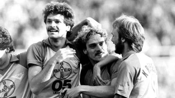 Sportschau - Historie: Die Relegationen Zur Bundesliga Von 1982 Bis 1991