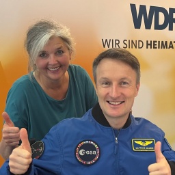 Astronaut Matthias Maurer und Heike Knispel im WDR 4 Studio.