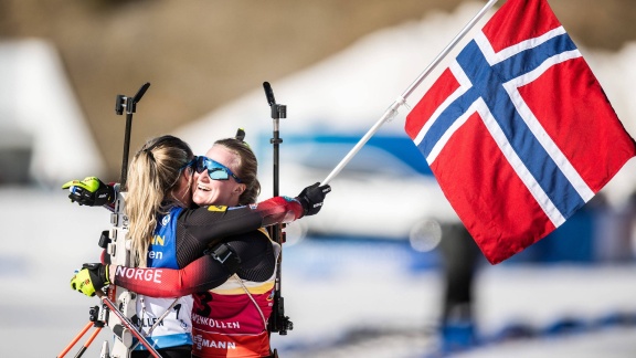 Sportschau - Biathlon Verfolgung: Norwegischer Doppelerfolg Am Holmenkollen