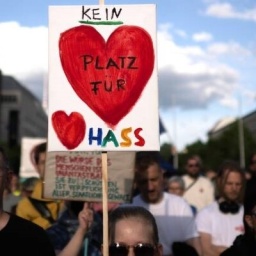 Demo gegen rechte Gewalt in Berlin.