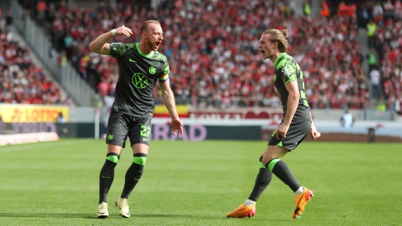 Sportschau Bundesliga - Wolfsburg Dreht Partie In Freiburg In Der Schlussphase