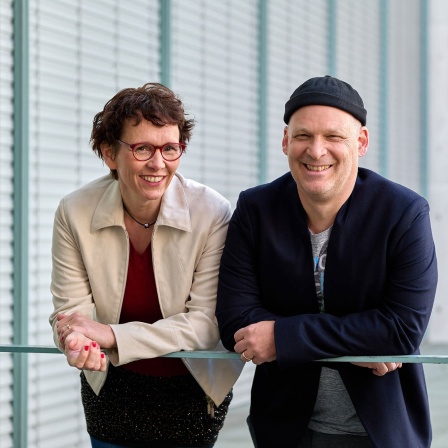 Almut Schnerring und Sascha Verlan