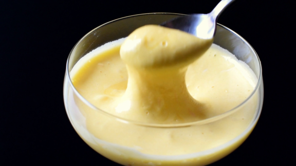 Wer Weiß Denn Sowas? - Wie Wird Die Eigelbcreme Für Das Italienische Dessert Zabaione Eine Schaumig-cremige Masse.