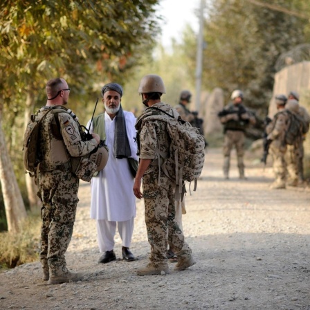 Ein Jahr nach der Machtübernahme der Taliban - Verzweiflung und Todesangst bei afghanischen Ortskräften