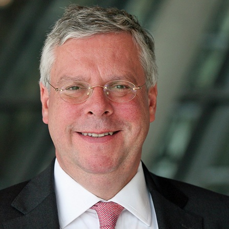 Ein Porträtbild von Jürgen Hardt, außenpolitischer Sprecher der CDU/CSU-Bundestagsfraktion.