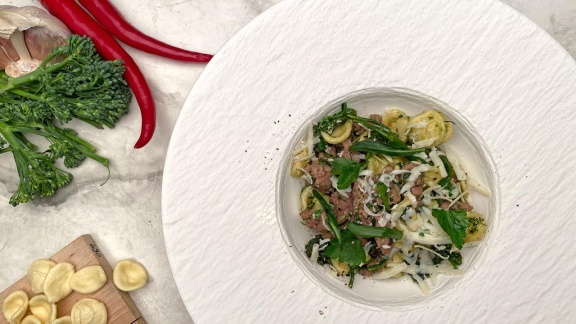 Ard-buffet - Rezept: Orecchiette Mit Wildem Brokkoli, Salsiccia Und Ricotta