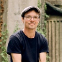 Portrait von Julian Heigel mit Baskenmütze 