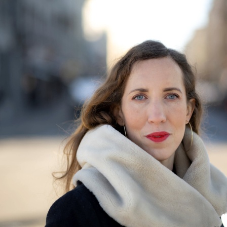 Die Autorin und Journalistin Alice Bota