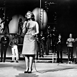 Lesley Gore