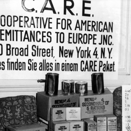 Vor 50 Jahren: Erste Care-Pakete in Deutschland
