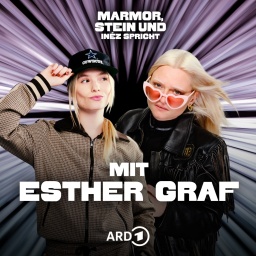 Esther Graf und Inéz im Schlagerpodcast "Marmor, Stein und Inéz spricht"