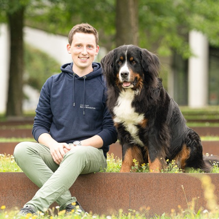 "Hunde können lachen, es sieht nur anders aus als bei Menschen." | Marcel Wunderlich, Hundetrainer