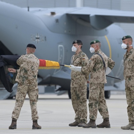 Heimlich, still und leise - Nato lässt Afghanistan allein zurück im Krieg